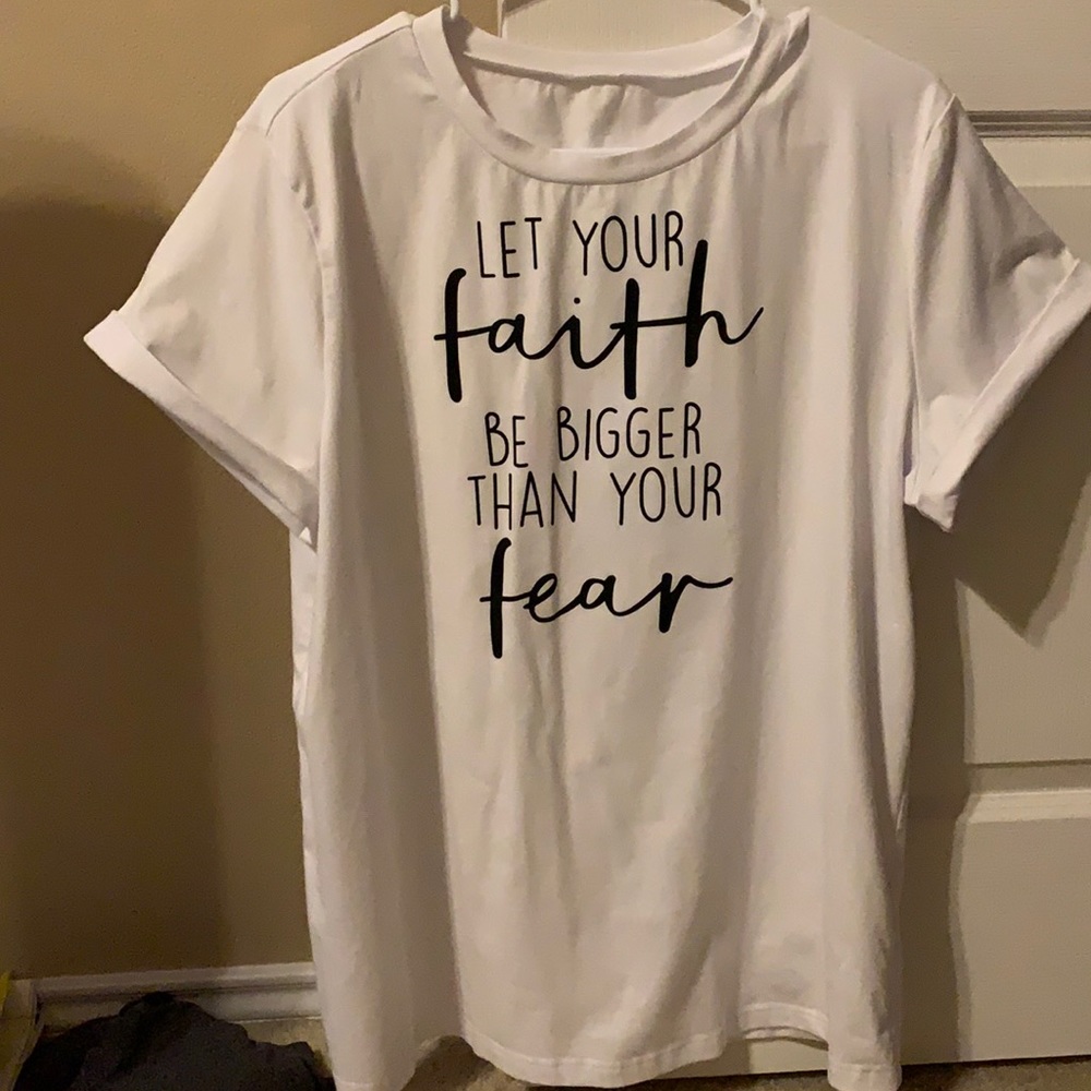 Women’s shirt. Xl